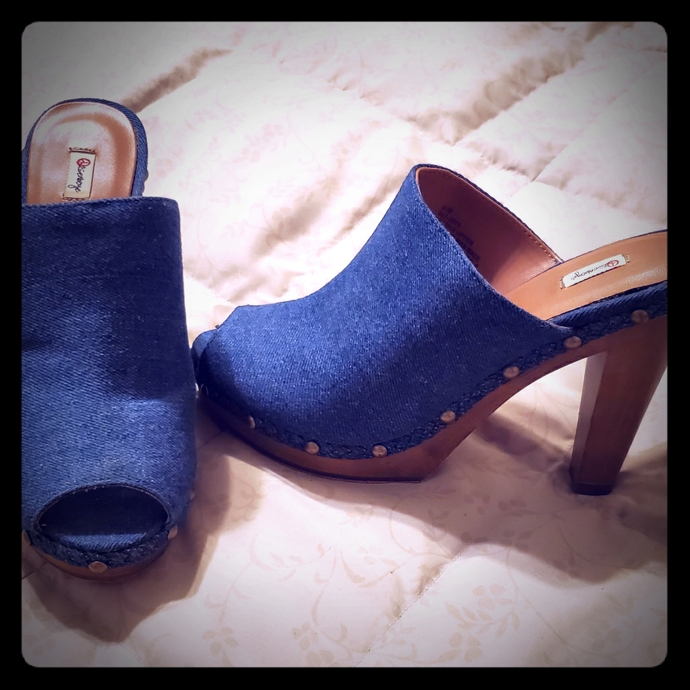 Olsenboye Heels - NWT